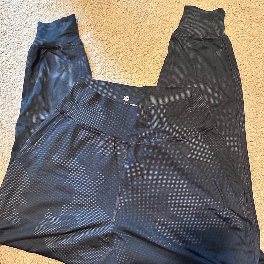 All in Motion Women’s Black Camo Joggers